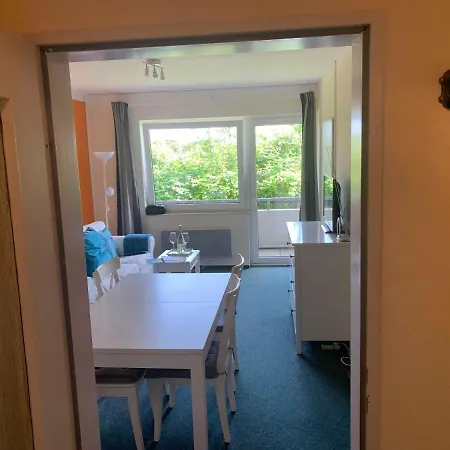 4 Apartment